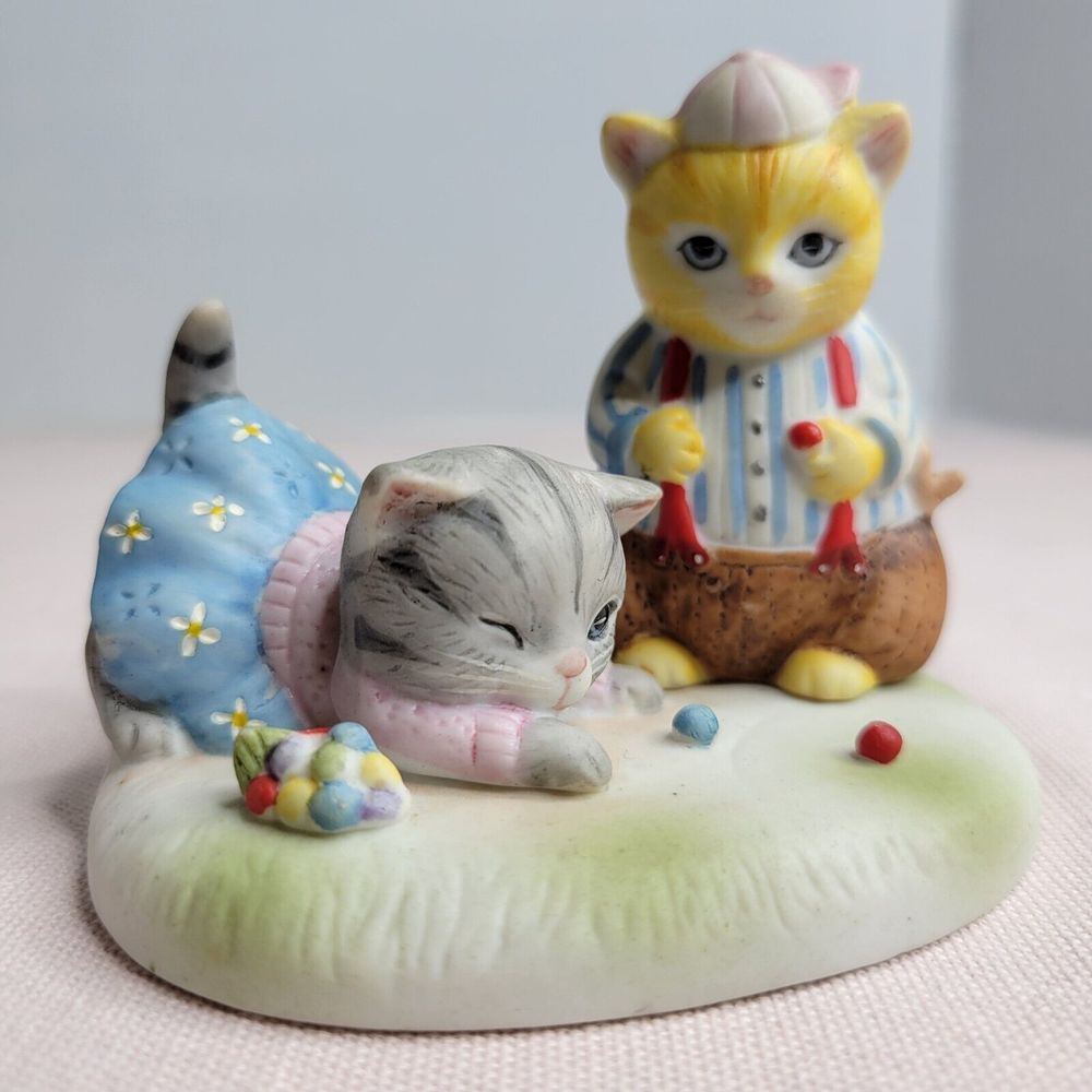 Schmid J.P. Buster Kitty Cucumber Yellow & Gray Ceramic Shooting Marbles Cat Fig